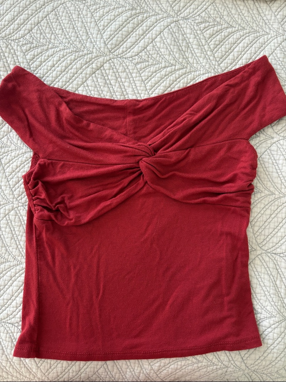 Off-Shoulder Twist Front Women's Top - Red